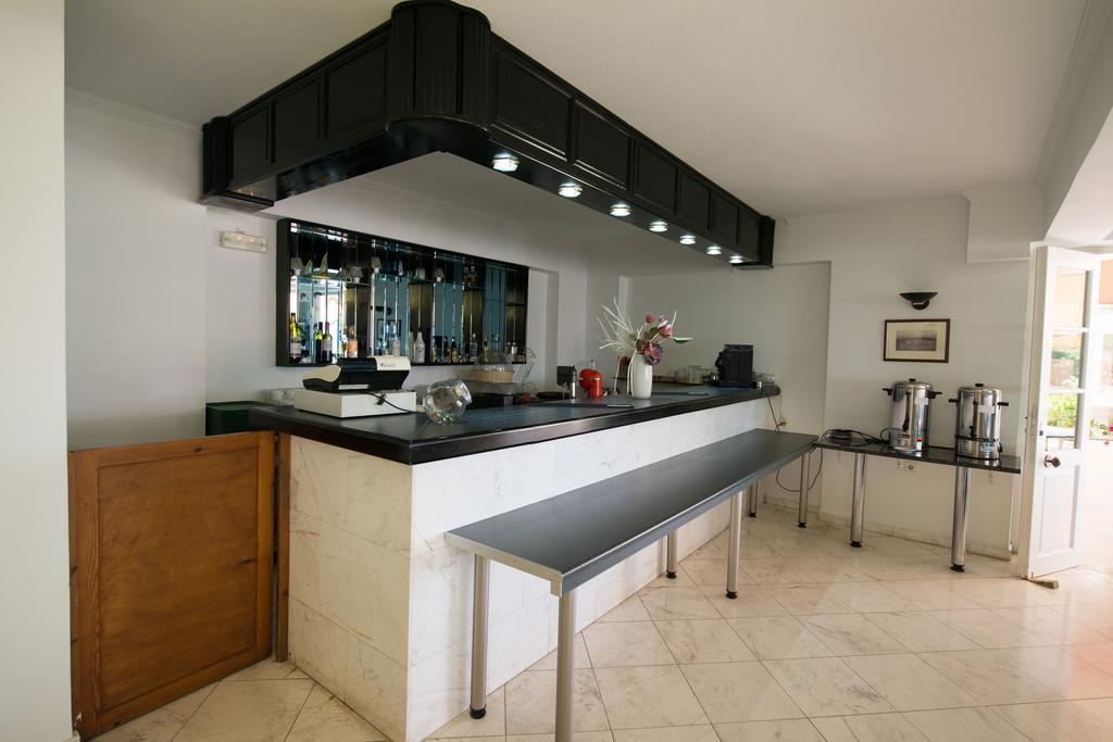 Hotel Niras Нідрі Екстер'єр фото