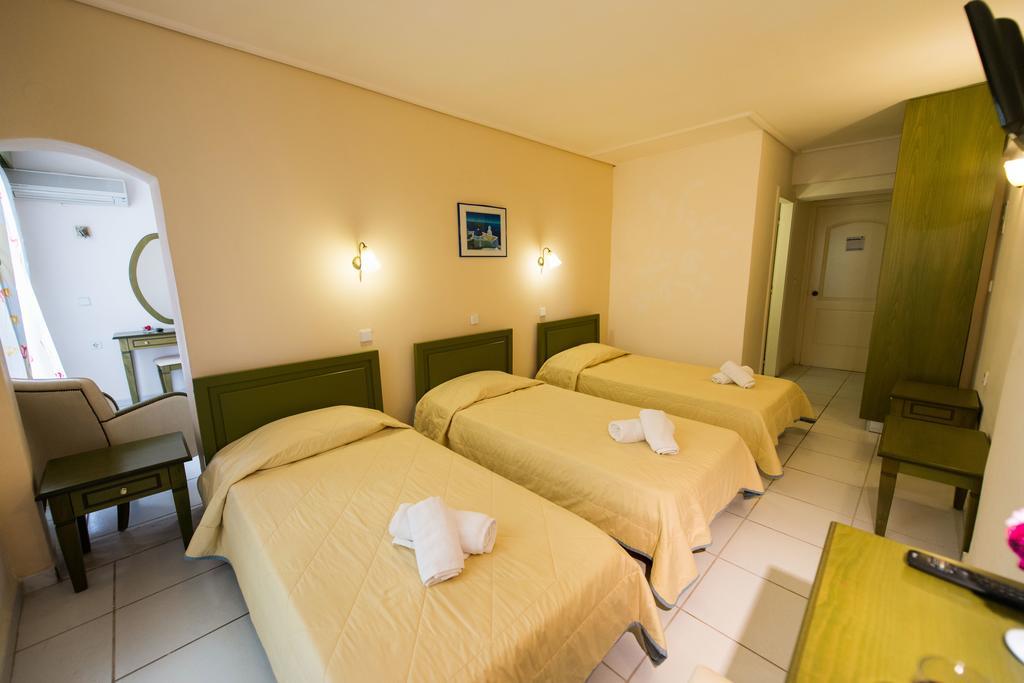 Hotel Niras Нідрі Екстер'єр фото