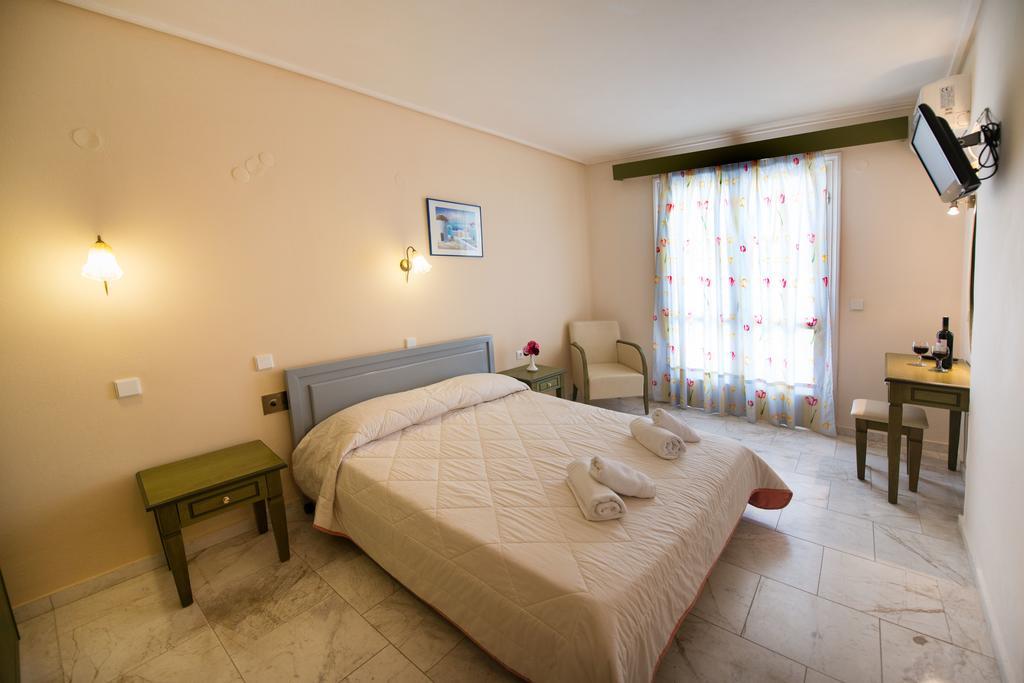 Hotel Niras Нідрі Екстер'єр фото