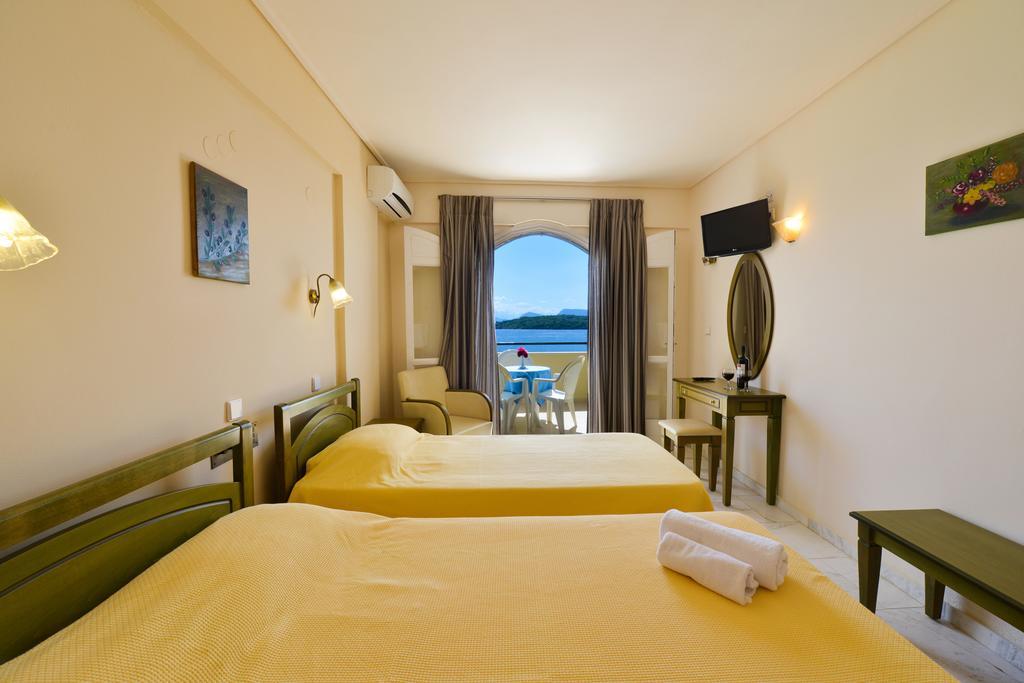 Hotel Niras Нідрі Екстер'єр фото