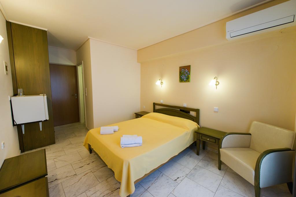 Hotel Niras Нідрі Екстер'єр фото