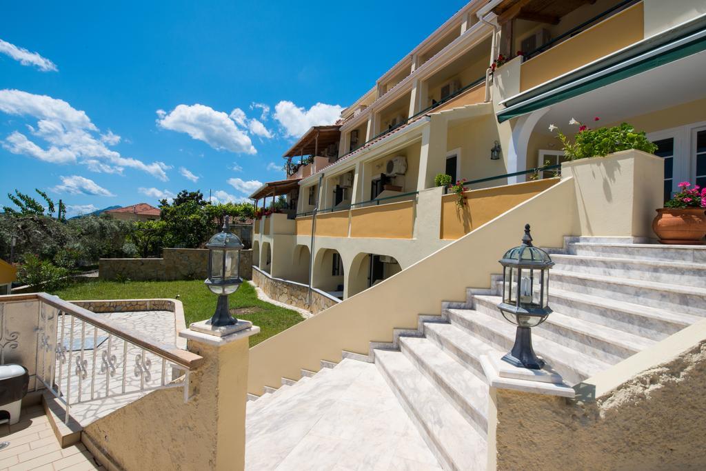Hotel Niras Нідрі Екстер'єр фото