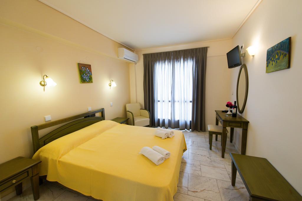 Hotel Niras Нідрі Екстер'єр фото
